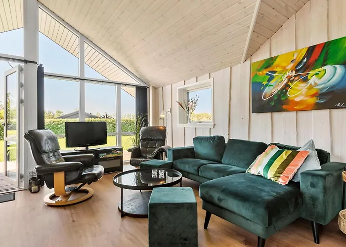 Сasa de vacaciones 4 Bedroom Amazing In Hemmet